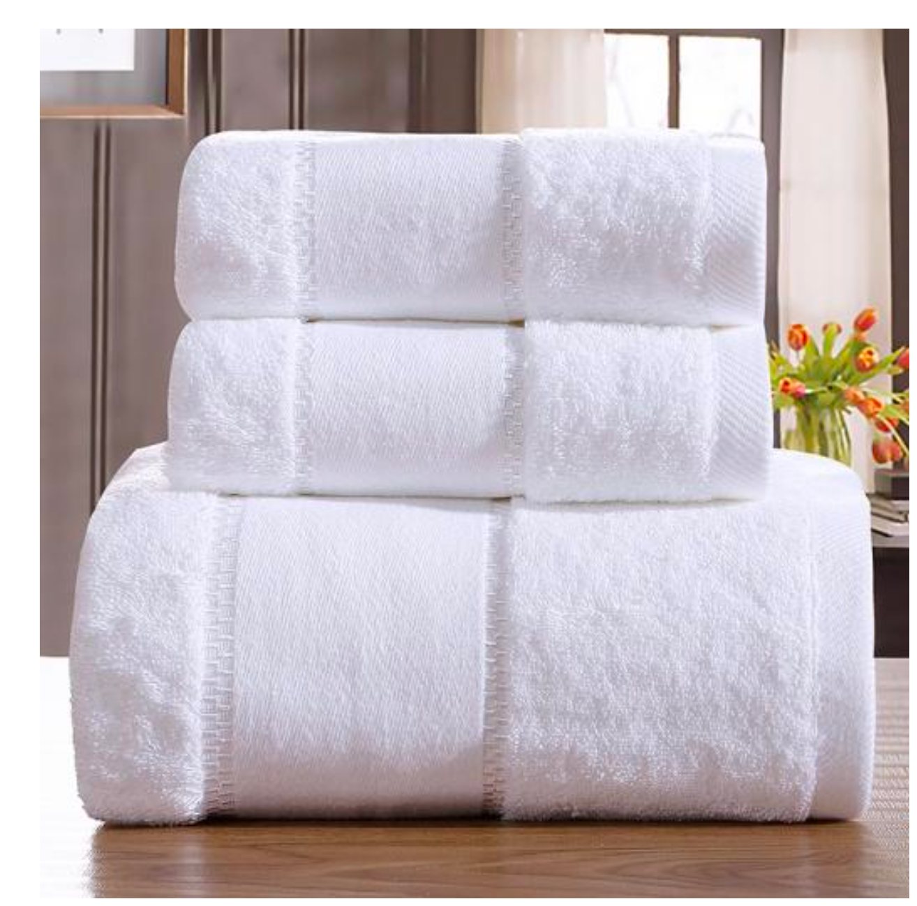 Serviettes hôtelières en coton blanc